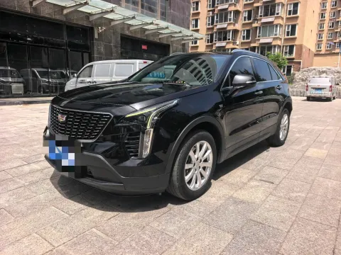 2022 CADILLAC XT4,autocango,china used car exporter,china ev exporter,chinese used car exporter,chinese used ev exporter