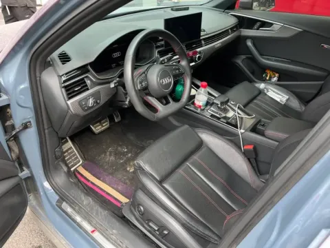 2022 Audi A4L 2.0T 190HP L4 7DCT,autocango,china used car exporter,china ev exporter,chinese used car exporter,chinese used ev exporter