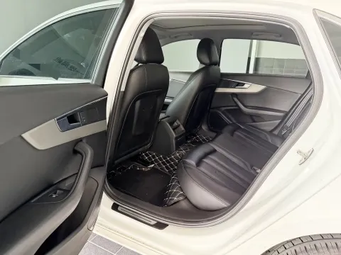 2019 Audi A4L 2.0T 190HP L4 7DCT