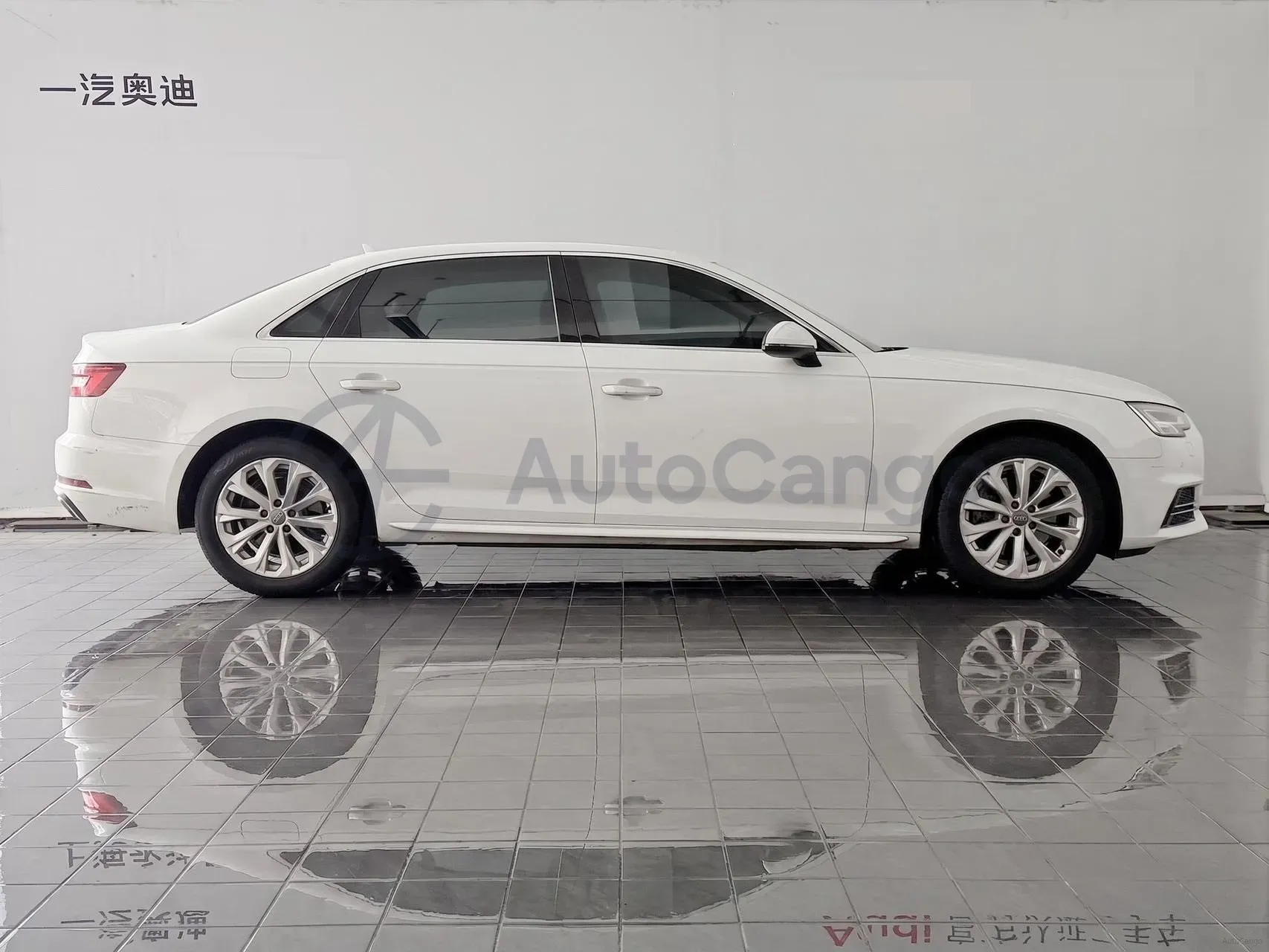 2019 Audi A4L 2.0T 190HP L4 7DCT,autocango,china used car exporter,china ev exporter,chinese used car exporter,chinese used ev exporter
