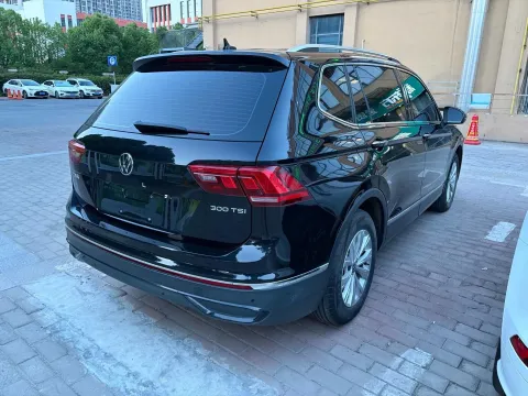 2024 Volkswagen Tiguan L 1.5T 160HP L4 7DCT