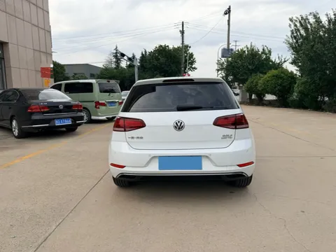 2019 Volkswagen Golf 1.4T 150HP L4 7DCT