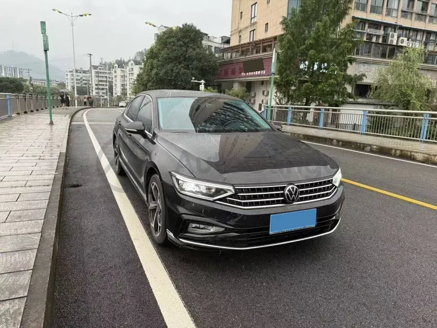 2024 Volkswagen Magotan 1.4T 150HP L4 7DCT,autocango,china used car exporter,china ev exporter,chinese used car exporter,chinese used ev exporter