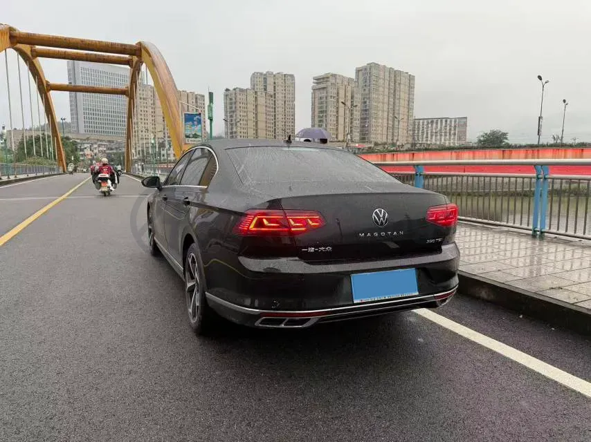 2024 Volkswagen Magotan 1.4T 150HP L4 7DCT,autocango,china used car exporter,china ev exporter,chinese used car exporter,chinese used ev exporter