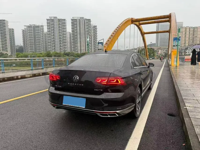 2024 Volkswagen Magotan 1.4T 150HP L4 7DCT,autocango,china used car exporter,china ev exporter,chinese used car exporter,chinese used ev exporter