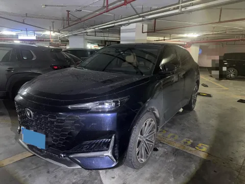 2021 CHANGAN UNI-K,autocango,china used car exporter,china ev exporter,chinese used car exporter,chinese used ev exporter