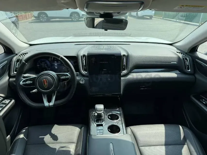 2025 HongQi HS3 1.5T 150HP L4 1DHT PHEV,autocango,china used car exporter,china ev exporter,chinese used car exporter,chinese used ev exporter