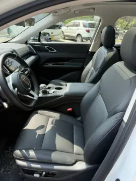 2025 HongQi HS3 1.5T 150HP L4 1DHT PHEV