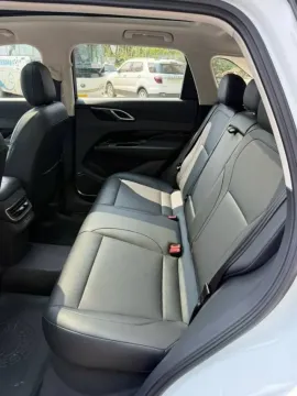 2025 HongQi HS3 1.5T 150HP L4 1DHT PHEV