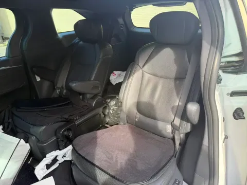 2023 Toyota Sienna 2.5L 189HP L4 E-CVT Hybrid