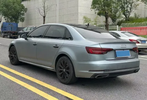 2019 Audi A4L 2.0T 190HP L4 7DCT