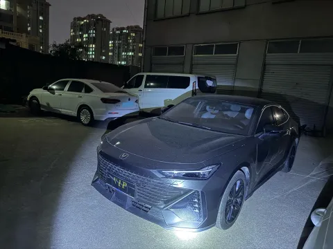 2022 CHANGAN UNI-V,autocango,china used car exporter,china ev exporter,chinese used car exporter,chinese used ev exporter