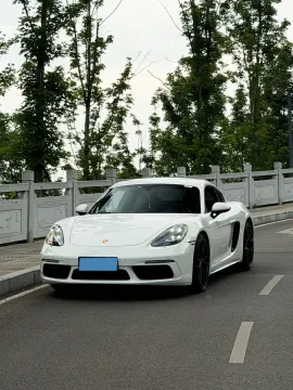 2018 PORSCHE 718,autocango,china used car exporter,china ev exporter,chinese used car exporter,chinese used ev exporter