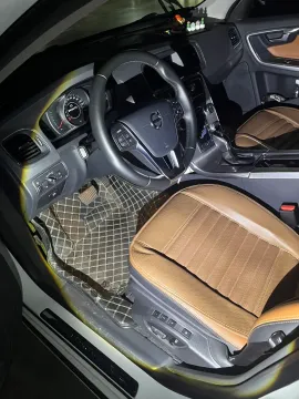 2019 Volvo S60 2.0T 245HP L4 8AT,autocango,china used car exporter,china ev exporter,chinese used car exporter,chinese used ev exporter
