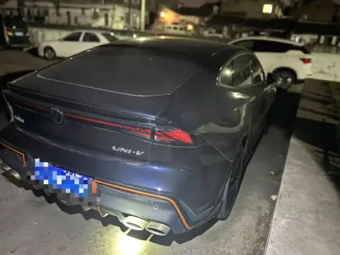 2023 ChangAn UNI-V 1.5T 188HP L4 7DCT
