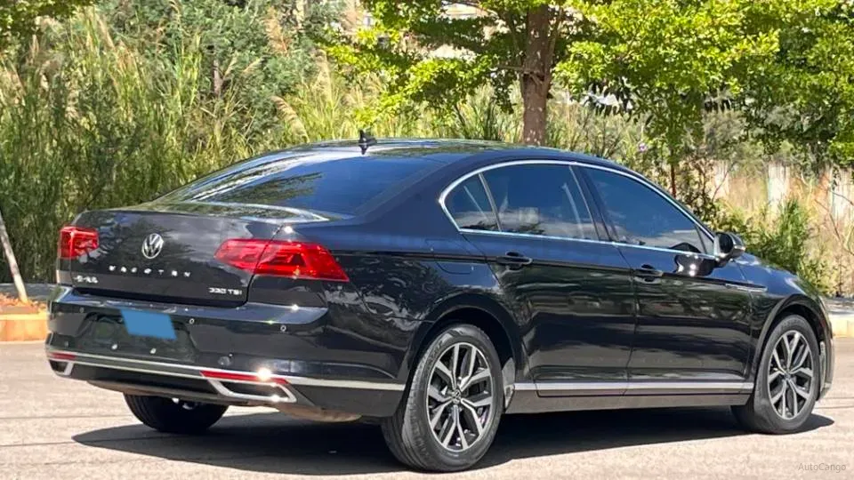 2020 Volkswagen Magotan 2.0T 186HP L4 7DCT,autocango,china used car exporter,china ev exporter,chinese used car exporter,chinese used ev exporter