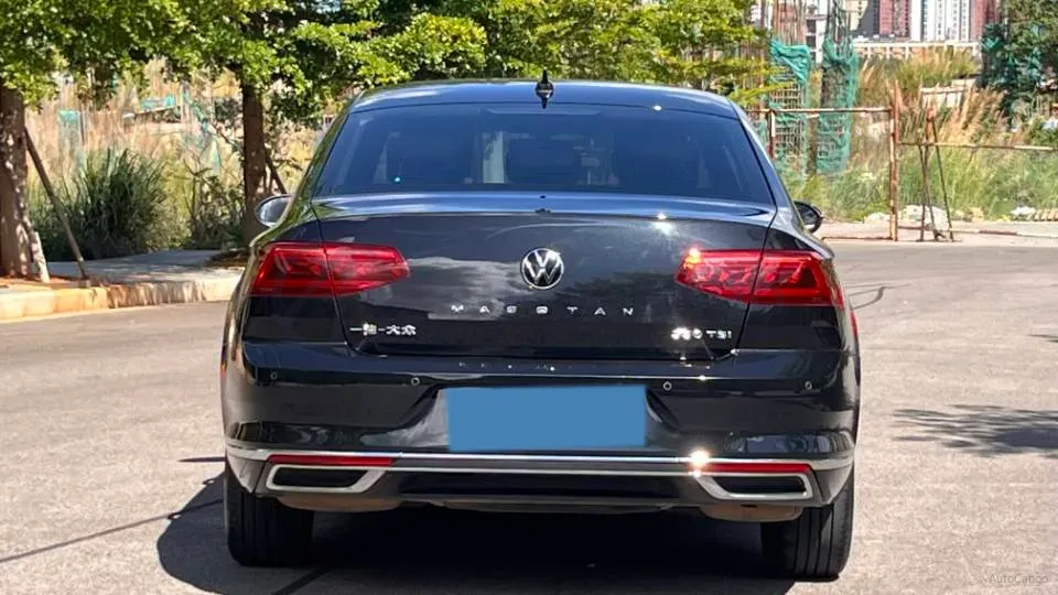 2020 Volkswagen Magotan 2.0T 186HP L4 7DCT,autocango,china used car exporter,china ev exporter,chinese used car exporter,chinese used ev exporter