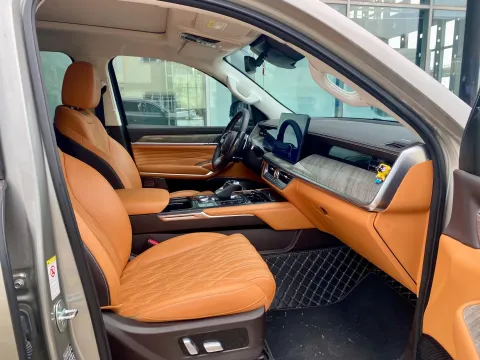 2023 Tank 500 2.0T 252HP L4 9AT PHEV 37.1KWH