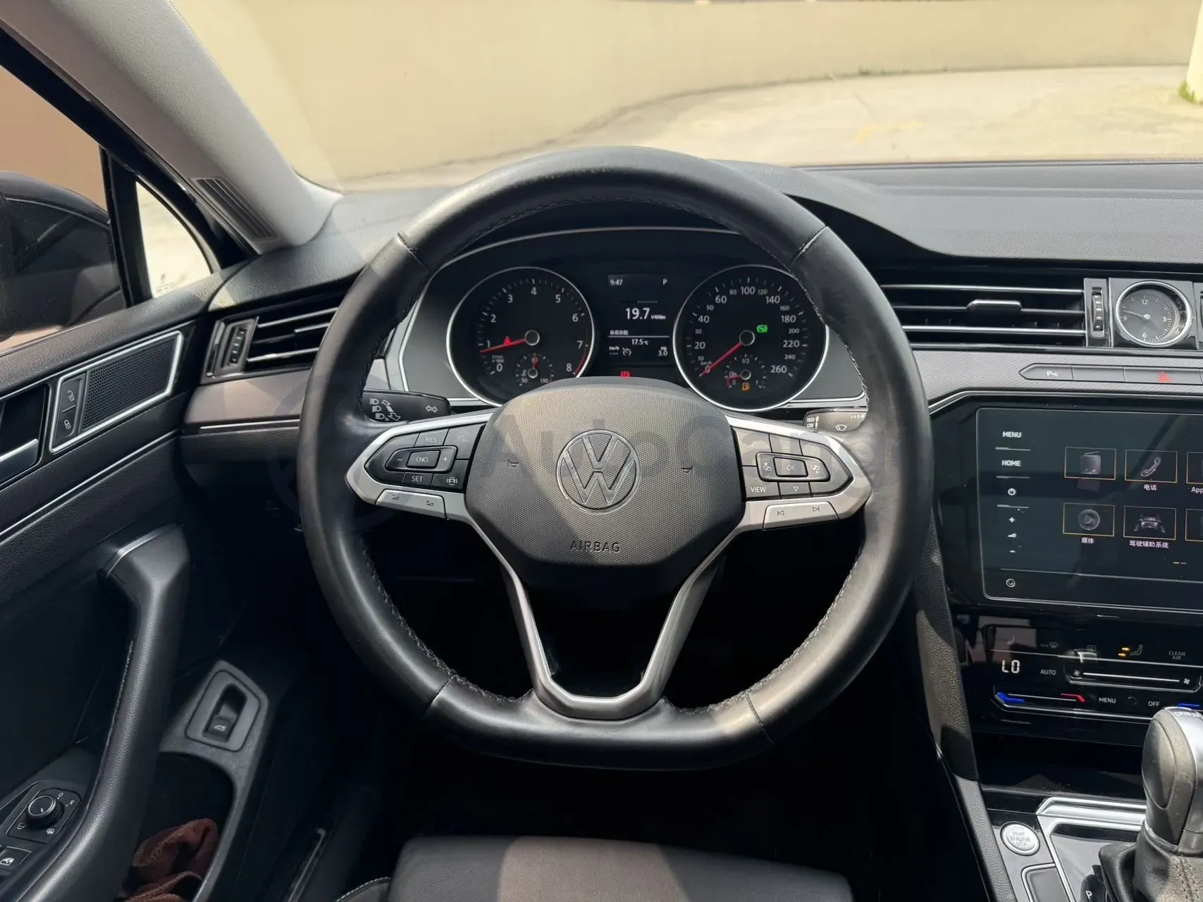 2020 Volkswagen Magotan 2.0T 186HP L4 7DCT,autocango,china used car exporter,china ev exporter,chinese used car exporter,chinese used ev exporter