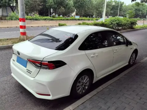 2023 Toyota Corolla 1.8L 98HP L4 E-CVT Hybrid