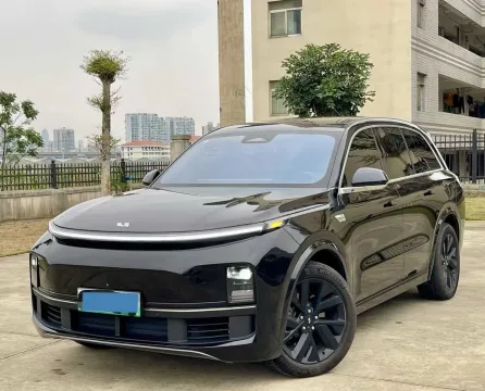 2023 LI L8,autocango,china used car exporter,china ev exporter,chinese used car exporter,chinese used ev exporter