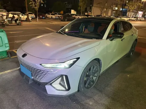 2023 CHANGAN UNI-V,autocango,china used car exporter,china ev exporter,chinese used car exporter,chinese used ev exporter