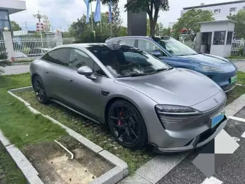 2026 HIMA S7 BEV