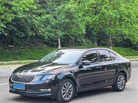 2019 SKODA OCTAVIA,autocango,china used car exporter,china ev exporter,chinese used car exporter,chinese used ev exporter