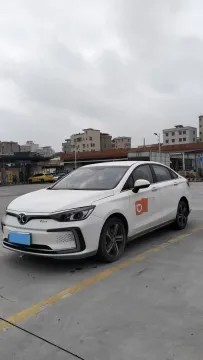2018 BEIJING AUTO EU5,autocango,china used car exporter,china ev exporter,chinese used car exporter,chinese used ev exporter