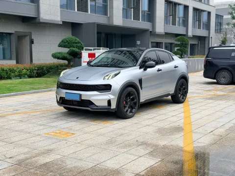 2020 LYNK&CO 05,autocango,china used car exporter,china ev exporter,chinese used car exporter,chinese used ev exporter