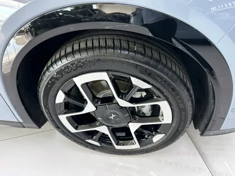 2025 Xpeng G7 BEV