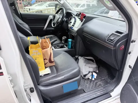 2019 Toyota Land Cruiser Prado 3.5L 280HP V6 6AT,autocango,china used car exporter,china ev exporter,chinese used car exporter,chinese used ev exporter