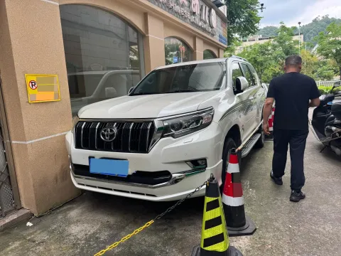 2019 TOYOTA LAND CRUISER PRADO,autocango,china used car exporter,china ev exporter,chinese used car exporter,chinese used ev exporter
