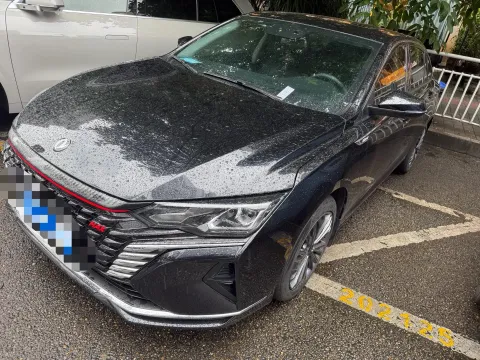 2023 DONGFENG AEOLUS YIXUAN MAX,autocango,china used car exporter,china ev exporter,chinese used car exporter,chinese used ev exporter