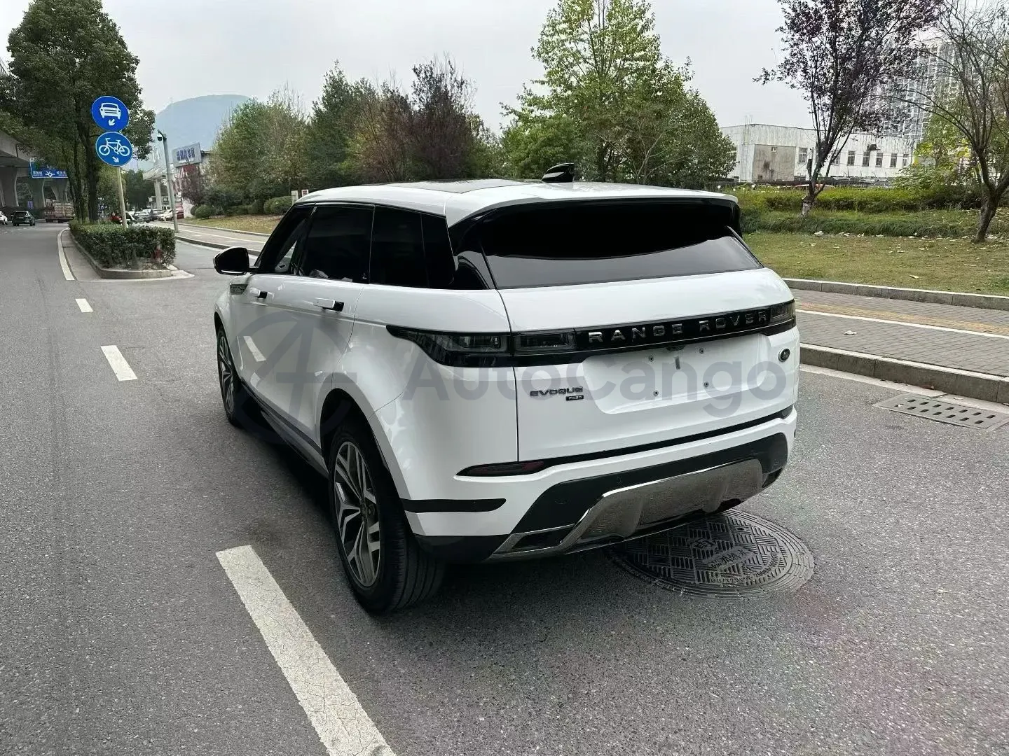 2023 Land Rover Range Rover Evoque 2.0T 249HP L4 9AT,autocango,china used car exporter,china ev exporter,chinese used car exporter,chinese used ev exporter