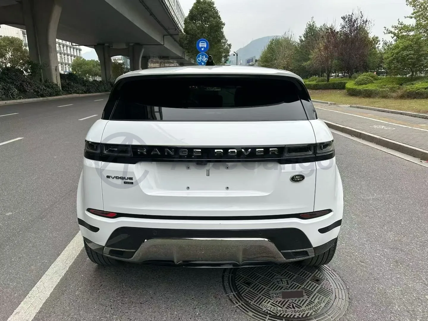 2023 Land Rover Range Rover Evoque 2.0T 249HP L4 9AT,autocango,china used car exporter,china ev exporter,chinese used car exporter,chinese used ev exporter