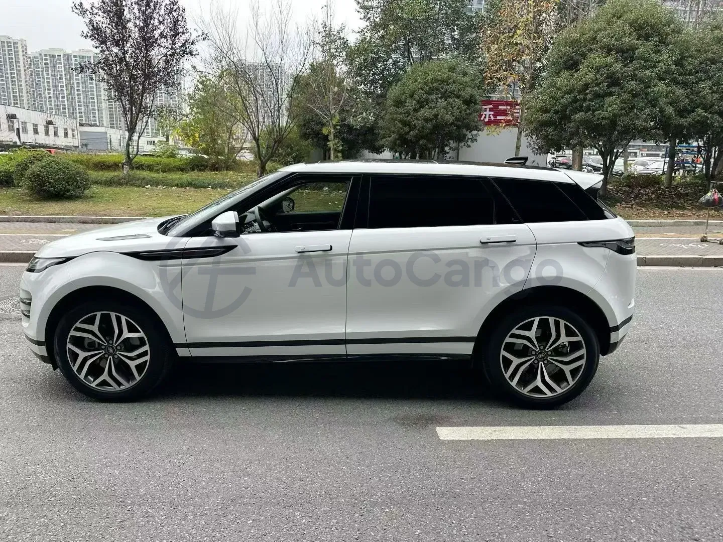 2023 Land Rover Range Rover Evoque 2.0T 249HP L4 9AT,autocango,china used car exporter,china ev exporter,chinese used car exporter,chinese used ev exporter