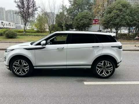 2023 Land Rover Range Rover Evoque 2.0T 249HP L4 9AT