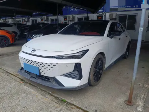 2022 CHANGAN RAETON CC,autocango,china used car exporter,china ev exporter,chinese used car exporter,chinese used ev exporter