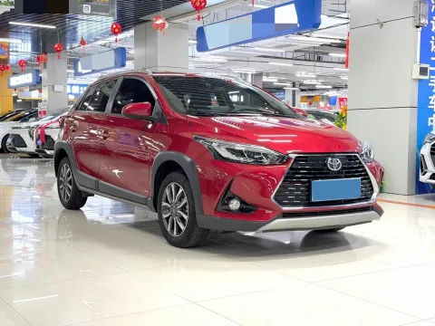 2022 Toyota Yaris L 1.5L 112HP L4 CVT