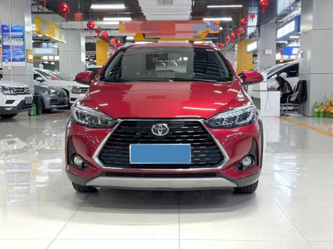 2022 Toyota Yaris L 1.5L 112HP L4 CVT