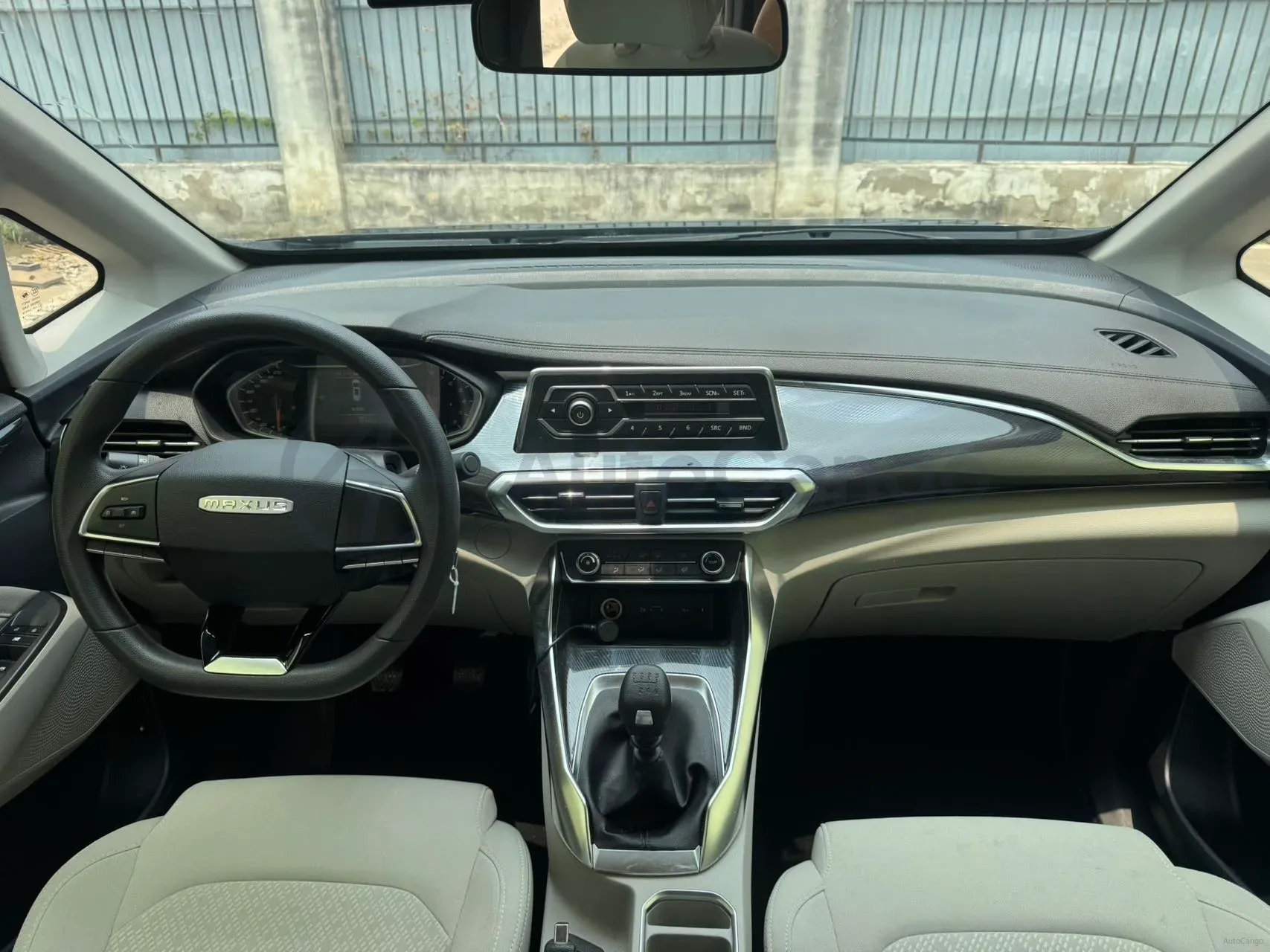 2023 MAXUS G50 1.5T 181HP L4 6MT,autocango,china used car exporter,china ev exporter,chinese used car exporter,chinese used ev exporter