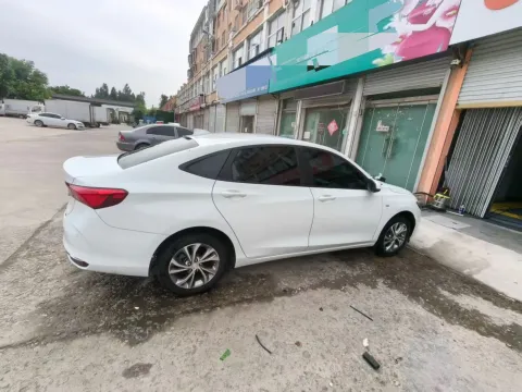 2023 Buick Verano 1.5T 184HP L4 CVT