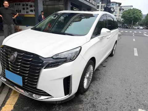 2023 BUICK GL8,autocango,china used car exporter,china ev exporter,chinese used car exporter,chinese used ev exporter