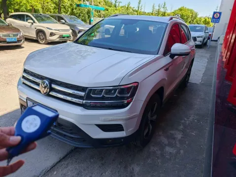 2022 FORD TRANSIT,autocango,china used car exporter,china ev exporter,chinese used car exporter,chinese used ev exporter