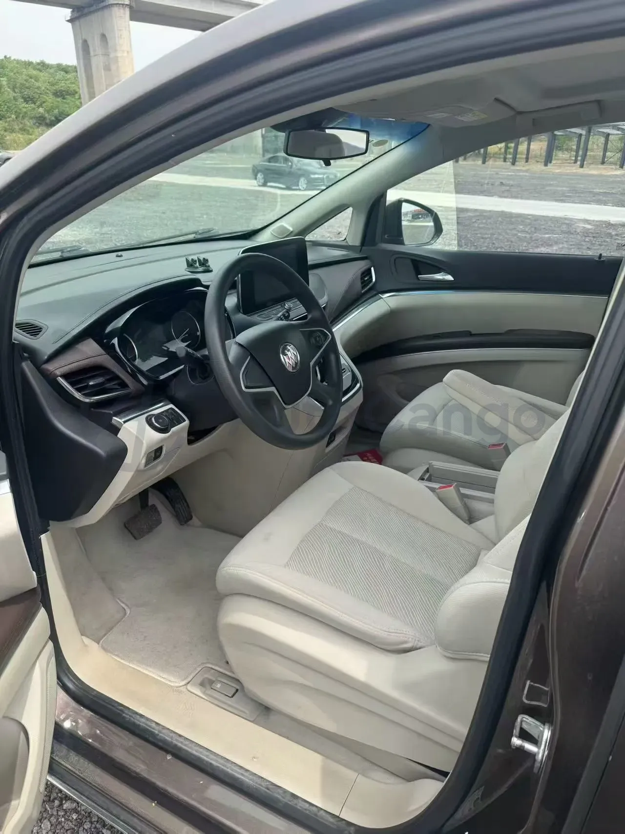 2023 Buick GL8 2.0T 237HP L4 9AT,autocango,china used car exporter,china ev exporter,chinese used car exporter,chinese used ev exporter