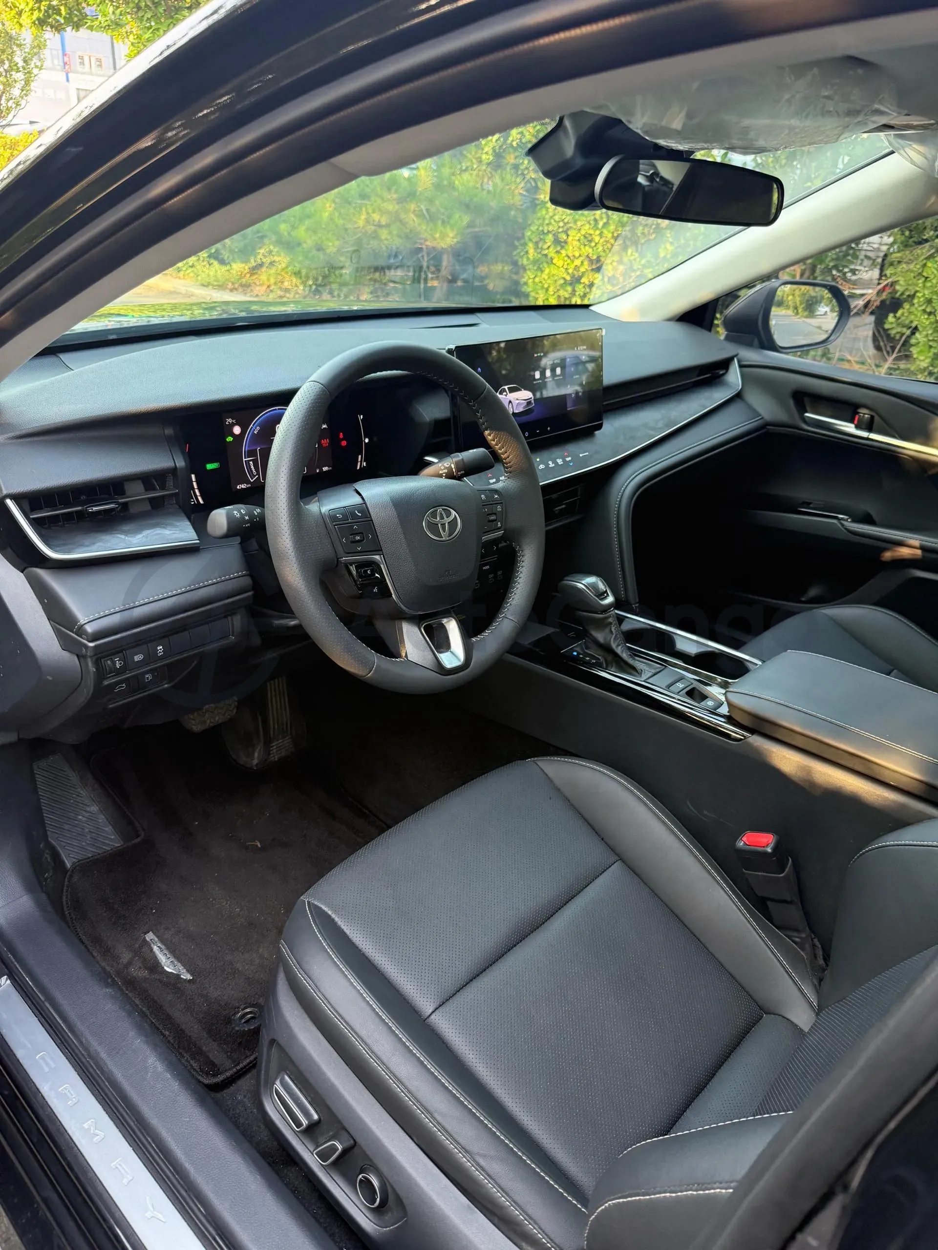 2025 Toyota Camry 2.0L 152HP L4 E-CVT Hybrid,autocango,china used car exporter,china ev exporter,chinese used car exporter,chinese used ev exporter