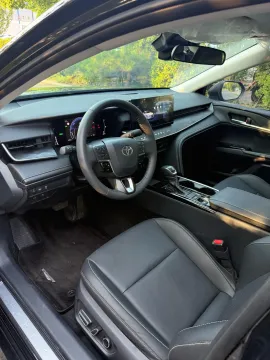 2025 Toyota Camry 2.0L 152HP L4 E-CVT Hybrid,autocango,china used car exporter,china ev exporter,chinese used car exporter,chinese used ev exporter
