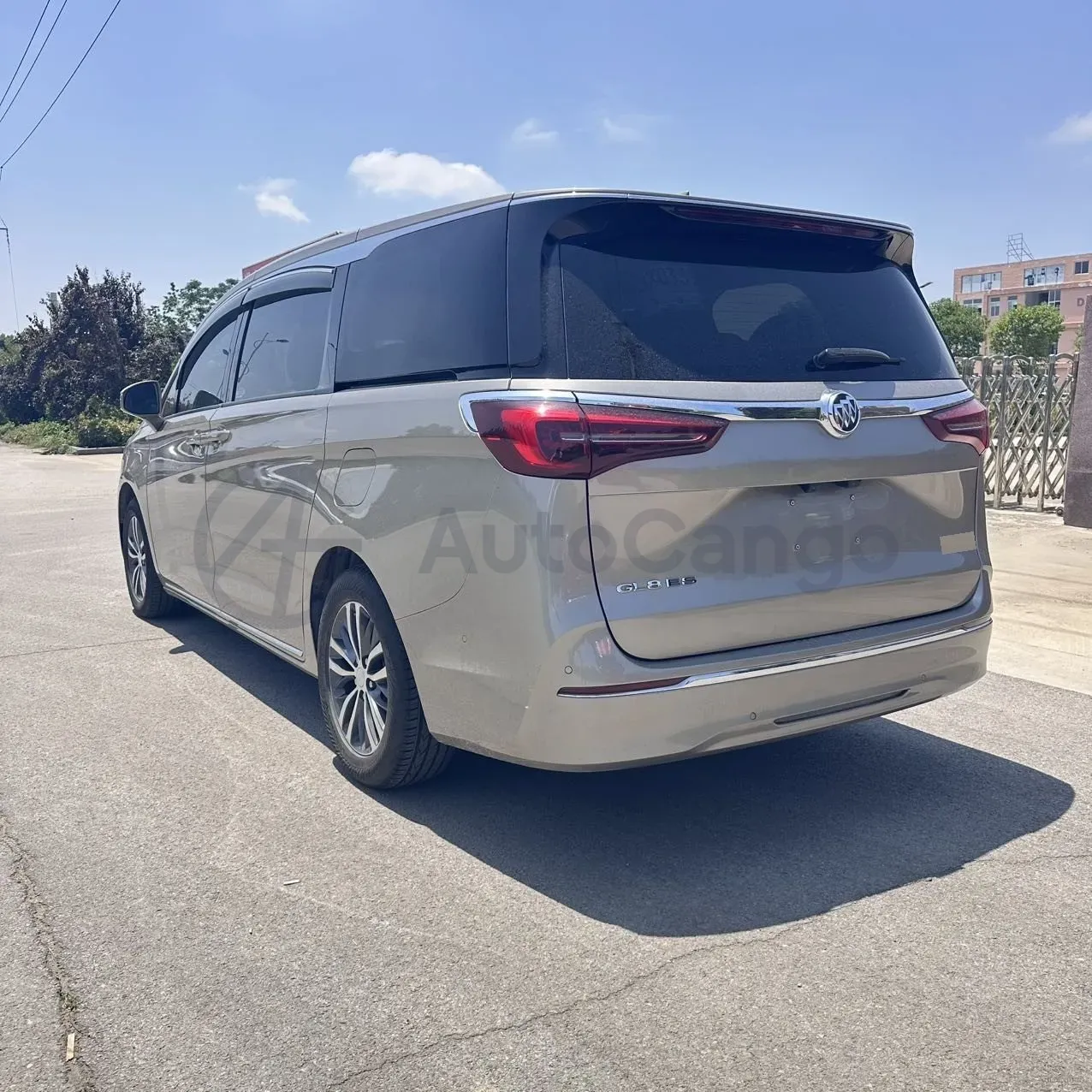2023 Buick GL8 2.0T 237HP L4 9AT,autocango,china used car exporter,china ev exporter,chinese used car exporter,chinese used ev exporter
