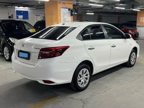 2022 Toyota Vios 1.5L 112HP L4 CVT